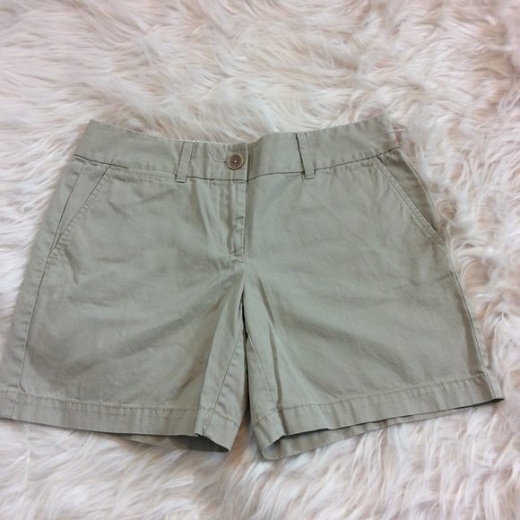 Ann Taylor Pants - Ann Taylor LOFT Khaki Shorts Size 2